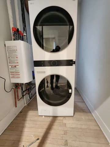 $2,500 | 2345 West 23rd Place, Unit 3, Chicago, IL 60608