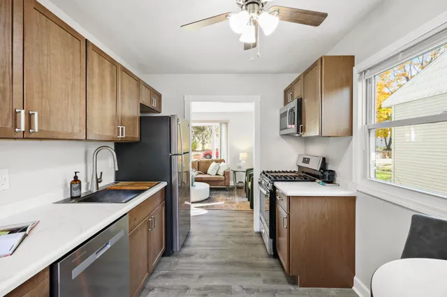 $249,900 | 42 Craig Avenue, Madison, WI 53705