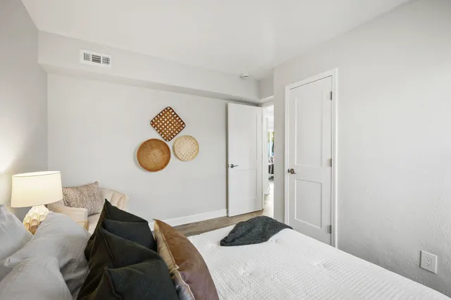 $249,900 | 42 Craig Avenue, Madison, WI 53705