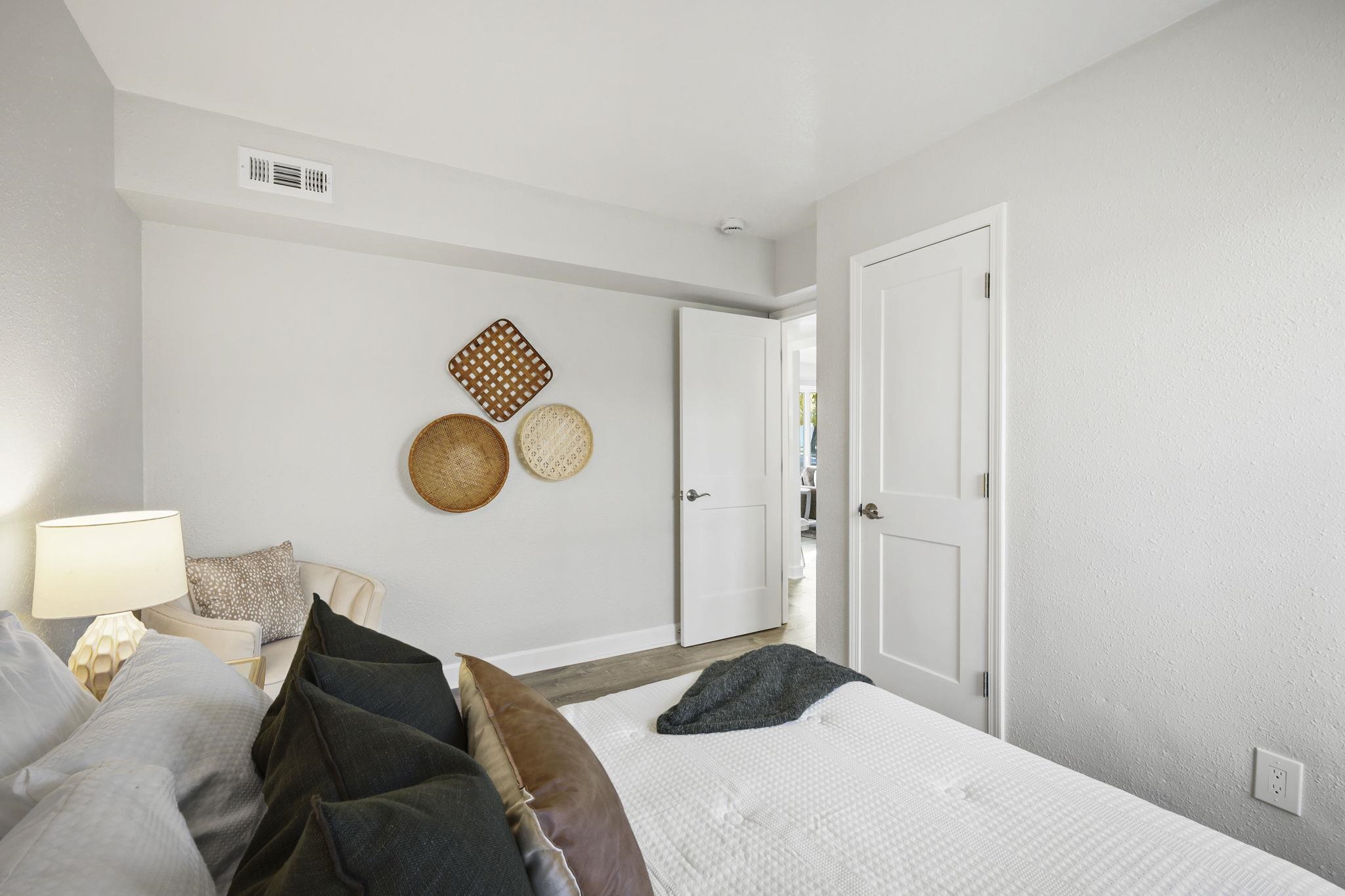 42 Craig Avenue Madison, WI 53705 - Photo 28 of 34