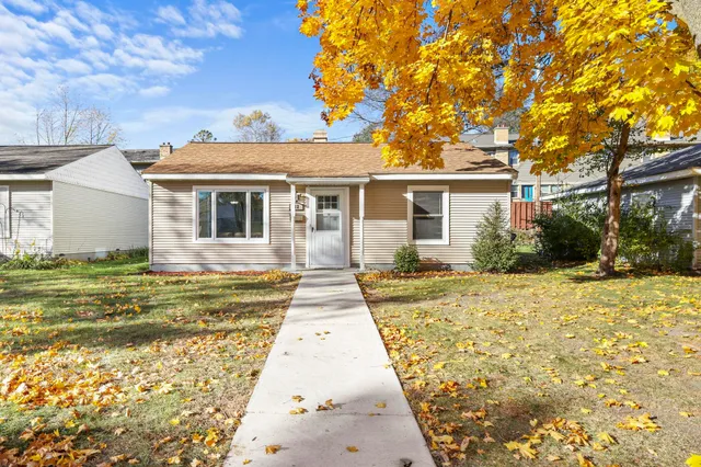 $249,900 | 42 Craig Avenue, Madison, WI 53705