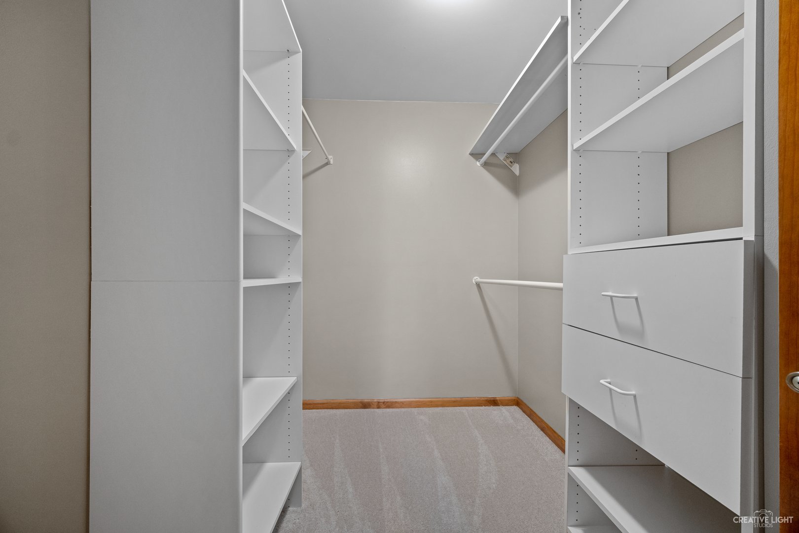 906 Merrill New Road Sugar Grove, IL 60554 - Photo 22 of 33 a view of an empty walk in closet