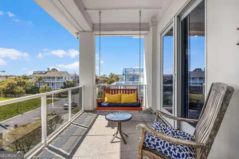$1,950,000 | 8 18th Street, Tybee Island, GA 31328