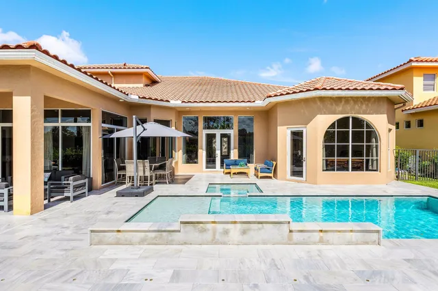 $5,200 | 3381 Lago De Talavera, Lake Worth, FL 33467