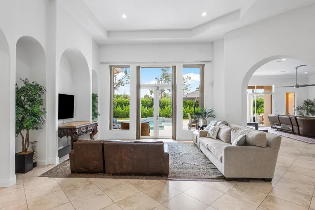 $5,200 | 3381 Lago De Talavera, Lake Worth, FL 33467