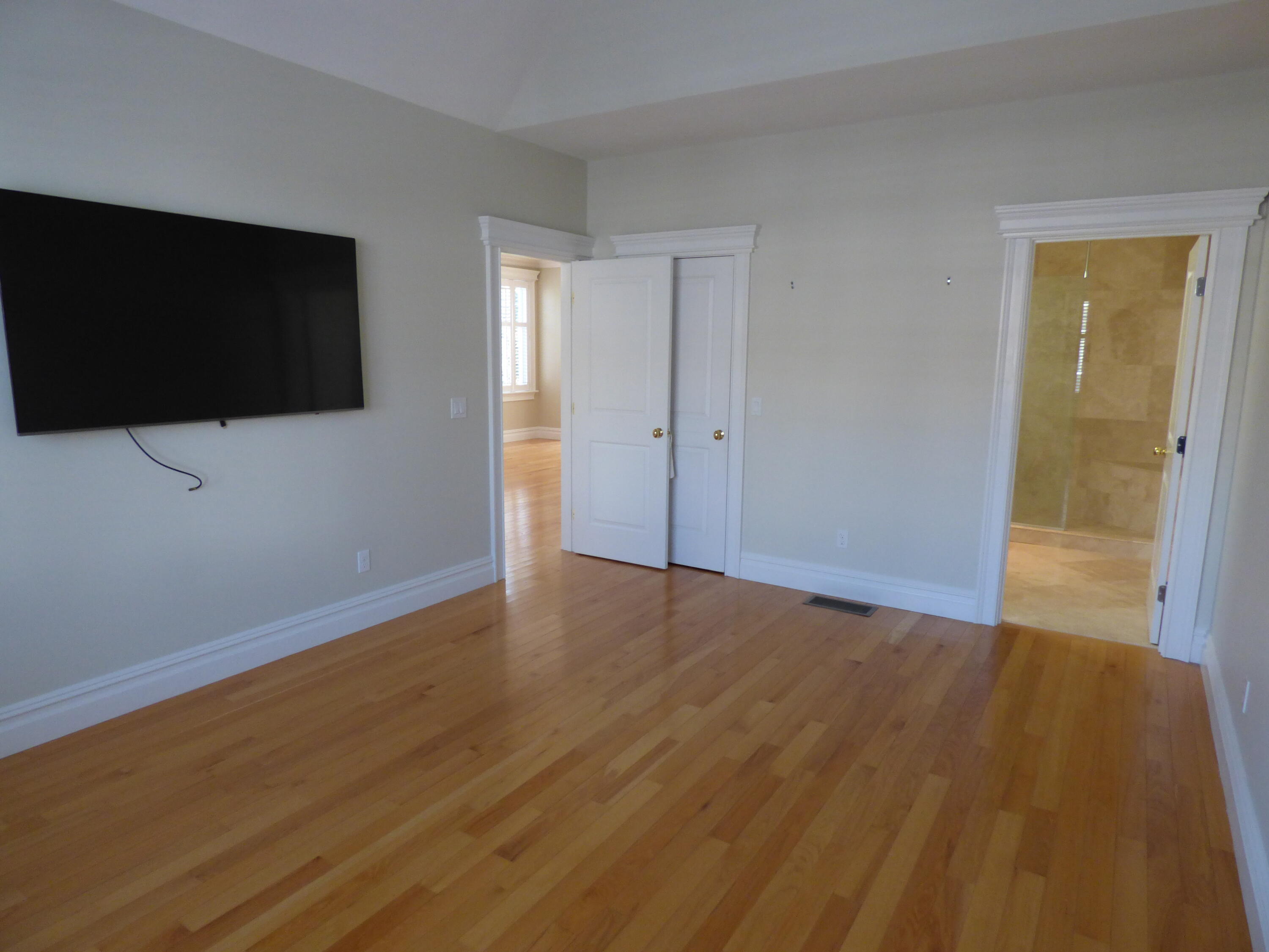 16 Quinns Way Mashpee, MA 02649 - Photo 11 of 38 1st fl primary