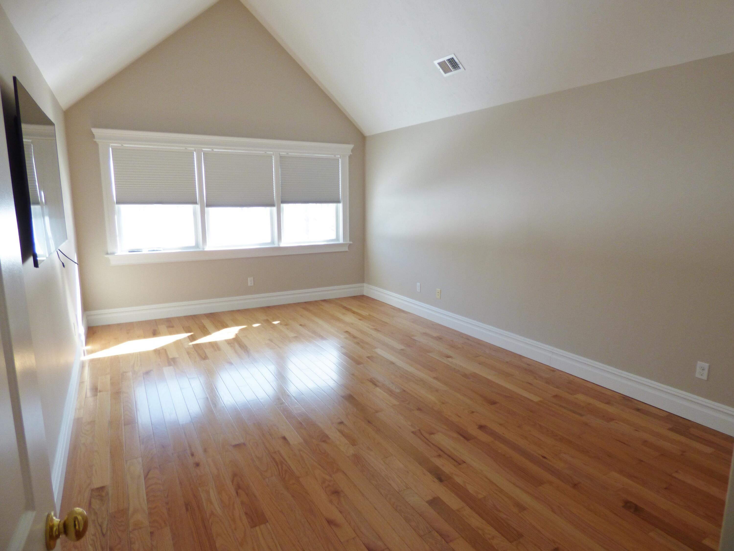 16 Quinns Way Mashpee, MA 02649 - Photo 17 of 38 2nd floor bedroom