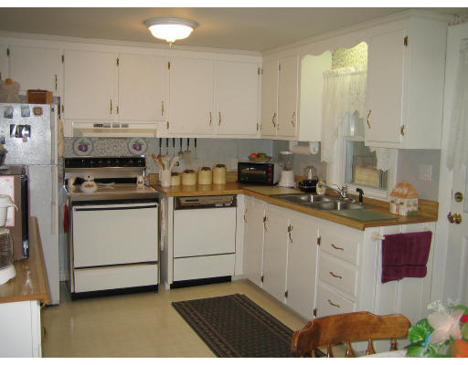 3 Flanders Road Westborough, MA 01581 - Photo 6 of 20 Gallery Image 6
