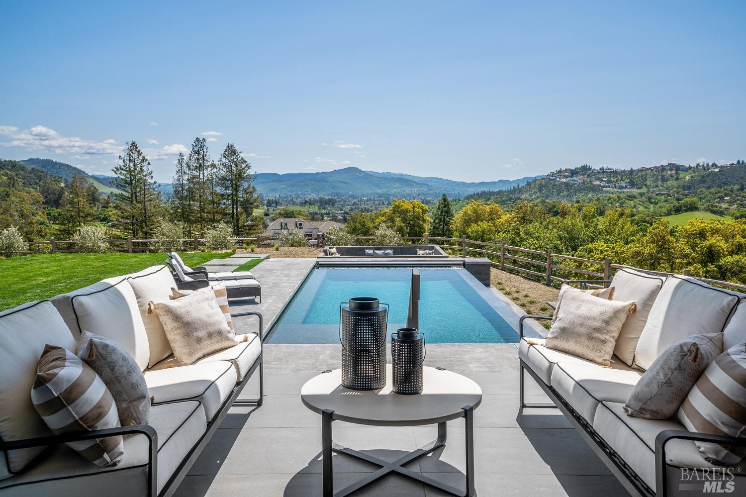 4699 Wallace Road Santa Rosa, CA 95404 - Photo 20 of 75