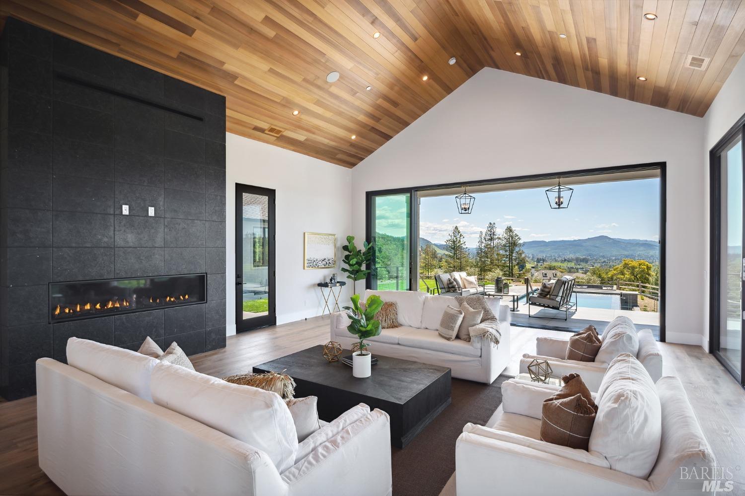 4699 Wallace Road Santa Rosa, CA 95404 - Photo 23 of 75