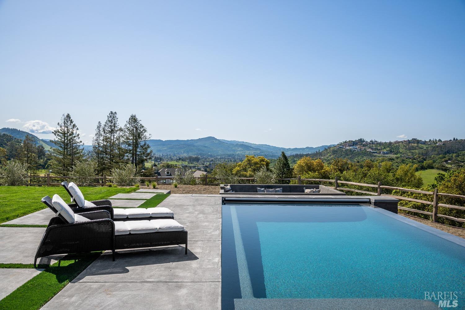 4699 Wallace Road Santa Rosa, CA 95404 - Photo 10 of 75