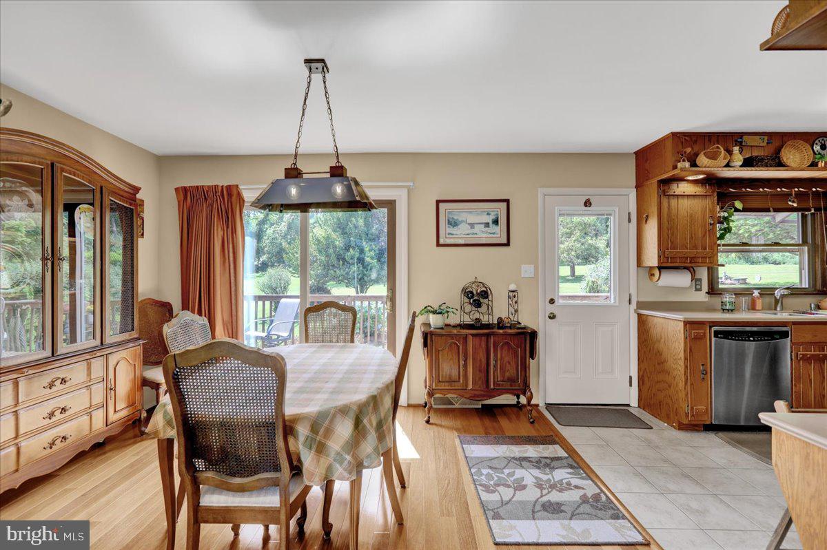 27 Christman Road Reading, PA 19606 - Photo 14 of 58
