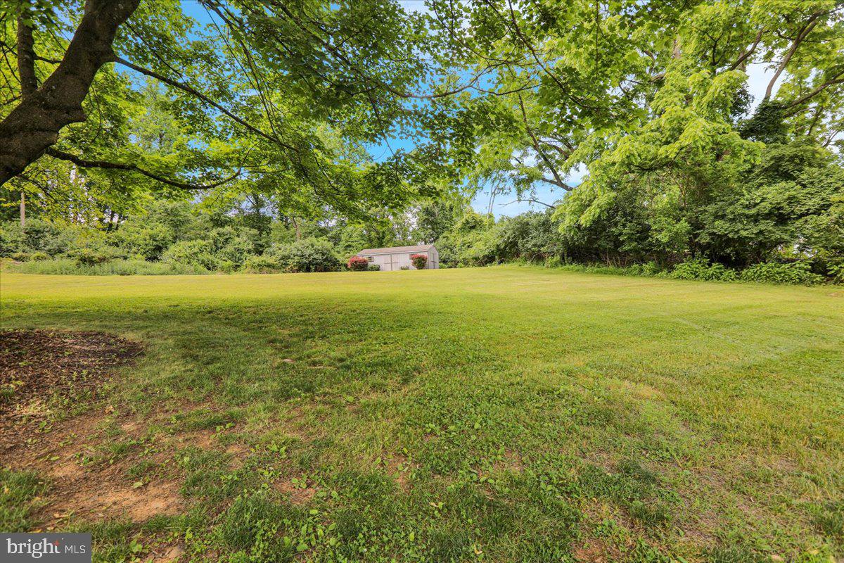 27 Christman Road Reading, PA 19606 - Photo 6 of 58