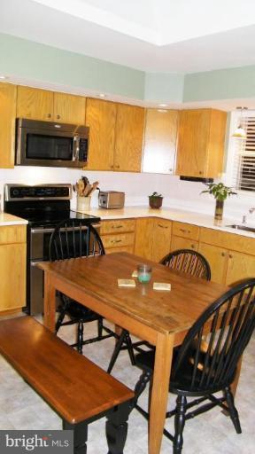 17 Emerson Road Severna Park, MD 21146 - Photo 15 of 30 Kitchen #3