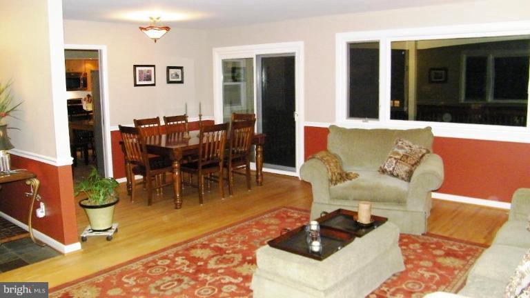 17 Emerson Road Severna Park, MD 21146 - Photo 16 of 30 Living Room/Dining Room