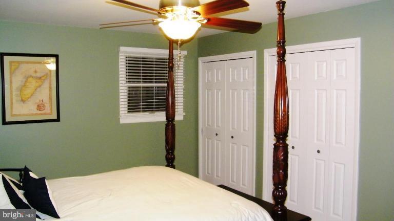 17 Emerson Road Severna Park, MD 21146 - Photo 18 of 30 Master Bedroom #2
