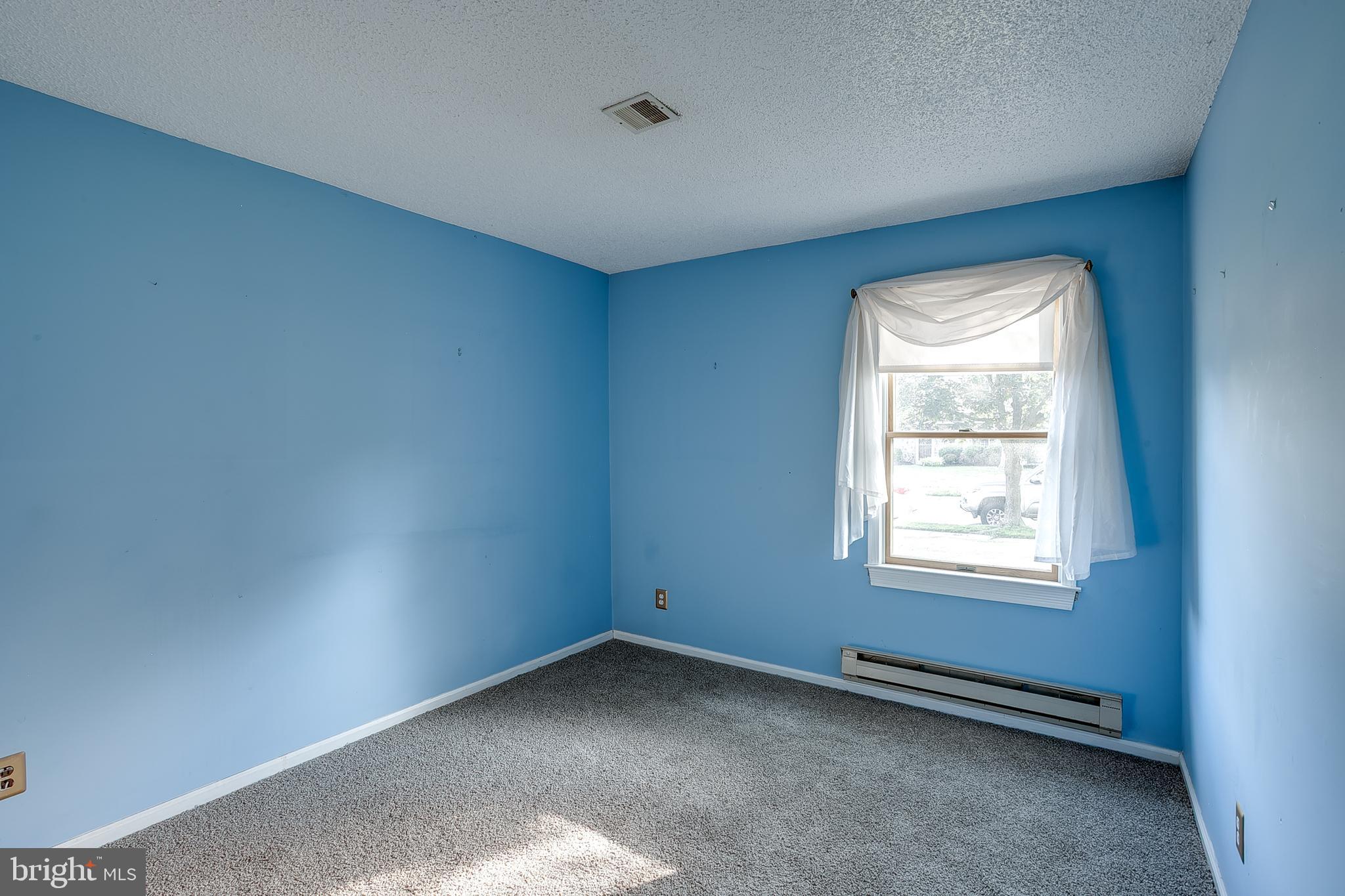 123 Wyndmere Road Marlton, NJ 08053 - Photo 24 of 31 an empty room with a window