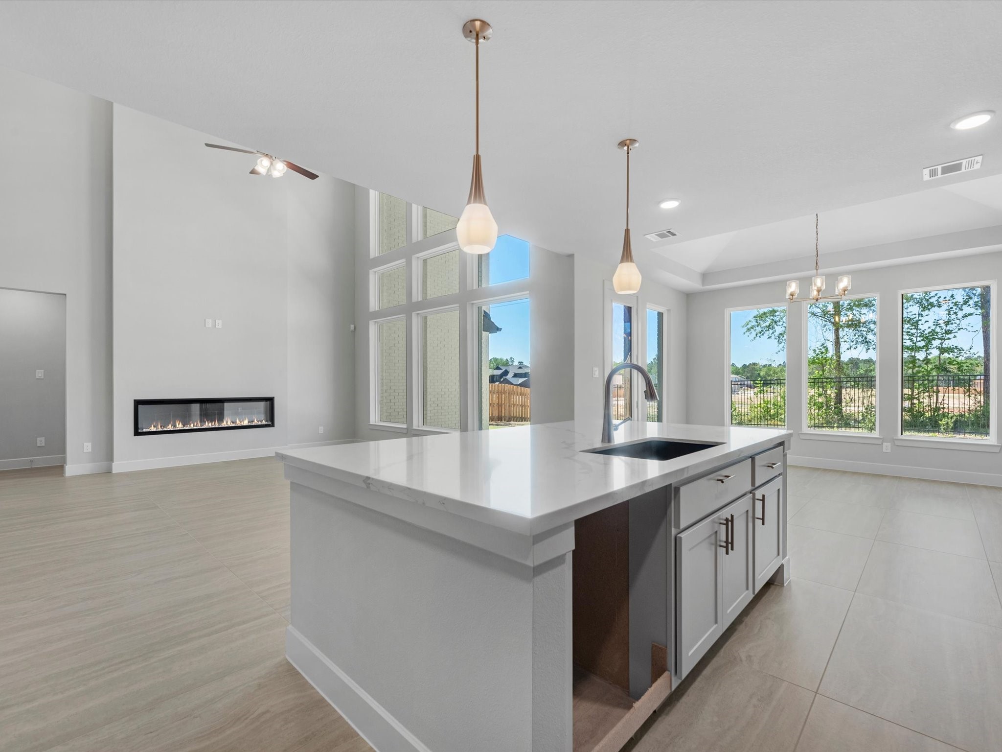 8919 Colonnade Way Manvel, TX 77578 - Photo 7 of 31 Representative image; features, selections and colors may vary.
