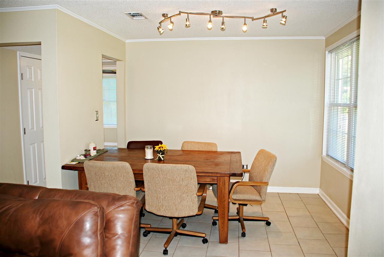 307 Frisco Road Pensacola, FL 32507 - Photo 4 of 19 Gallery Image 4