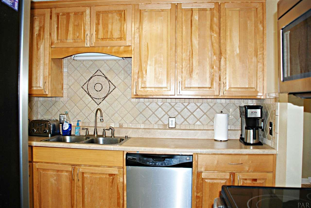 307 Frisco Road Pensacola, FL 32507 - Photo 5 of 19 Gallery Image 5