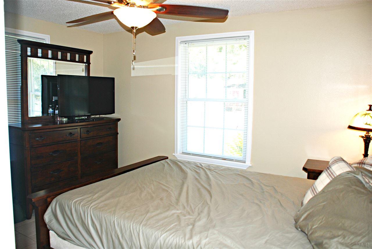 307 Frisco Road Pensacola, FL 32507 - Photo 8 of 19 Gallery Image 8