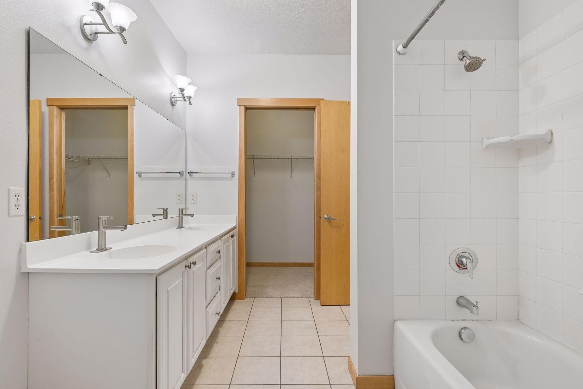 350 Main Street North, Unit 252 Stillwater, MN 55082 - Photo 20 of 50