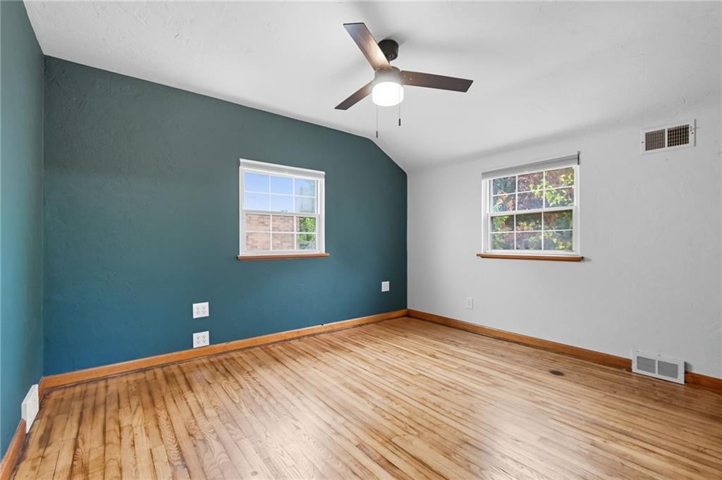 224 Mercer Avenue Homestead, PA 15120 - Photo 25 of 35