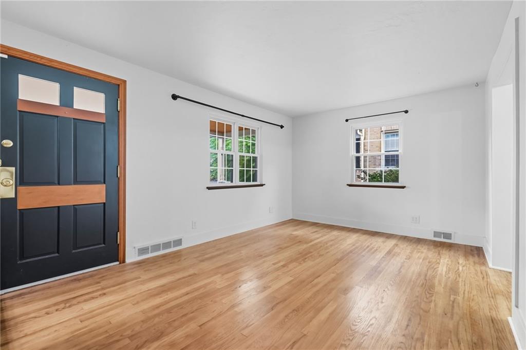 224 Mercer Avenue Homestead, PA 15120 - Photo 7 of 35