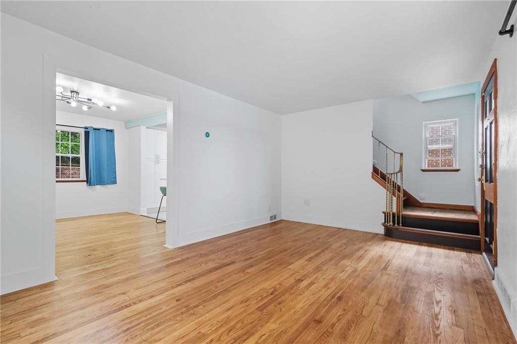 224 Mercer Avenue Homestead, PA 15120 - Photo 10 of 35