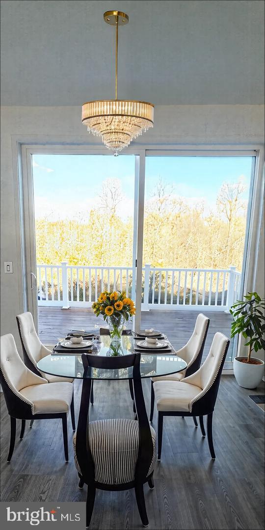 5053 Bigleaf Road Fredericksburg, VA 22407 - Photo 6 of 21 Bright dining space with scenic views.