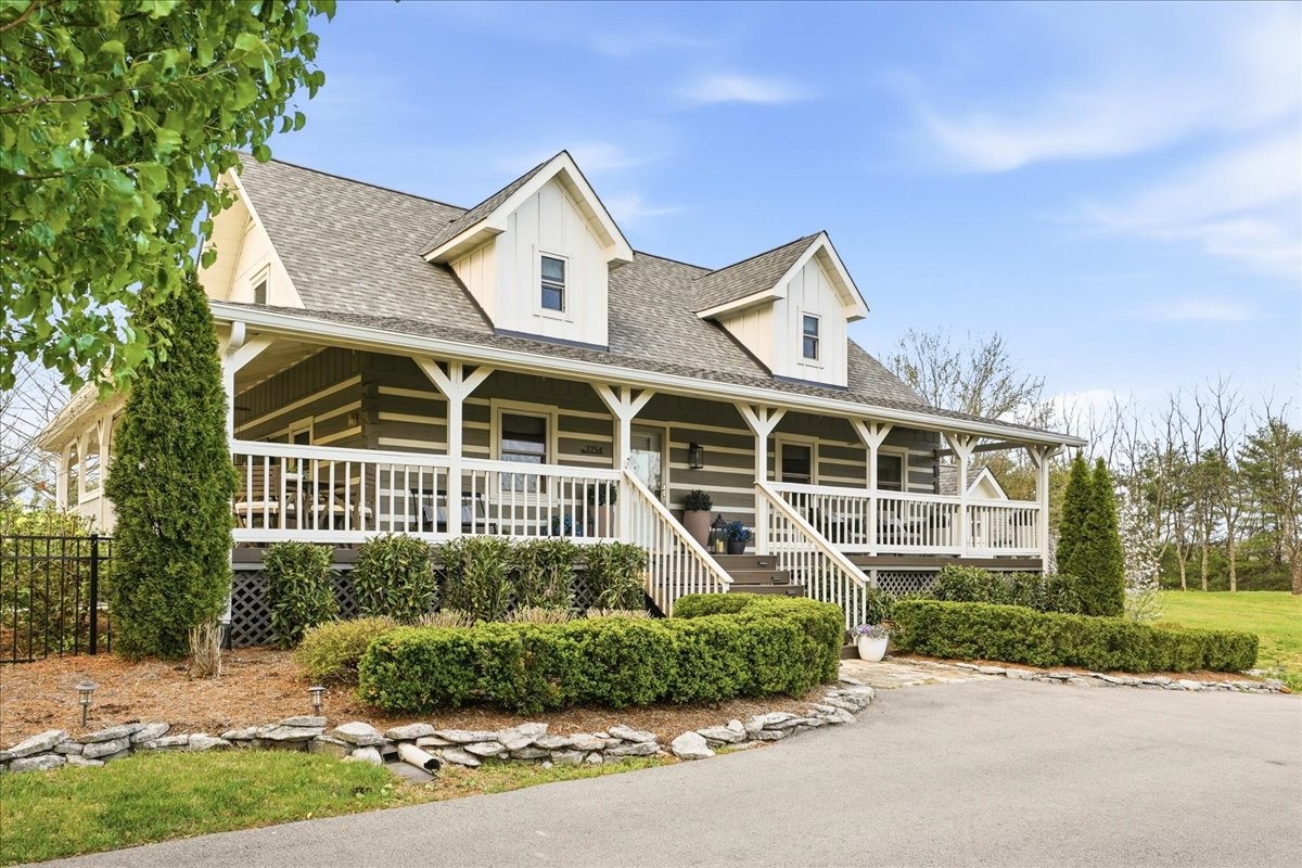 2254 Osburn Road Arrington, TN 37014 - Photo 2 of 55 front view of a house with a yard