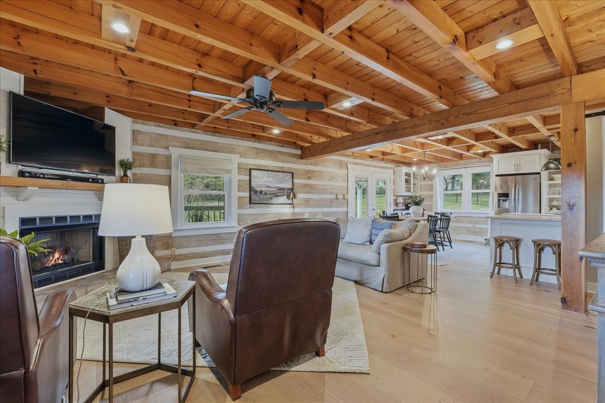 2254 Osburn Road Arrington, TN 37014 - Photo 8 of 55 a view of a livingroom with furniture and a flat screen tv