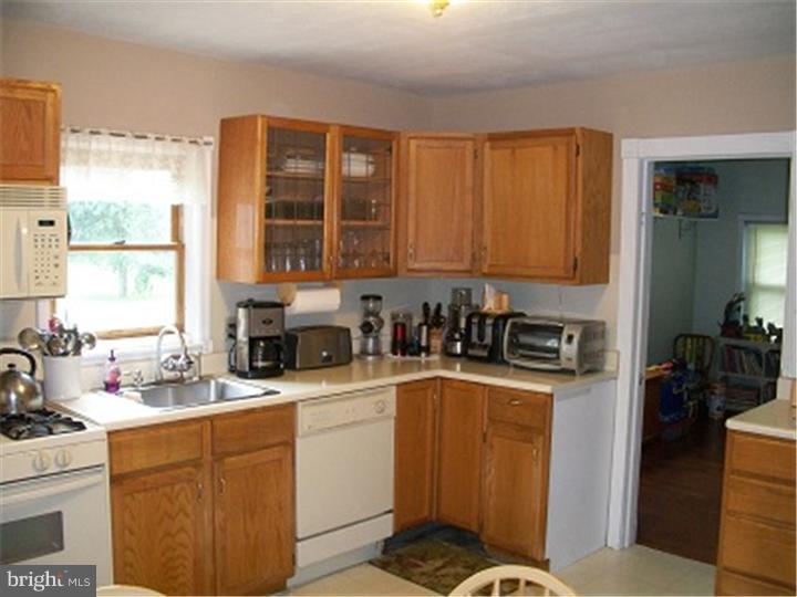 575 Jackson Road Atco, NJ 08004 - Photo 6 of 14