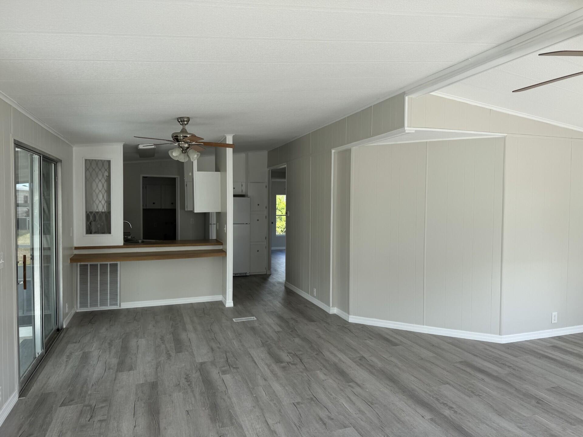 4 San Felipe Fort Pierce, FL 34951 - Photo 10 of 20 c2d9ffa9-807d-4489-94b9-f4fcd7104055