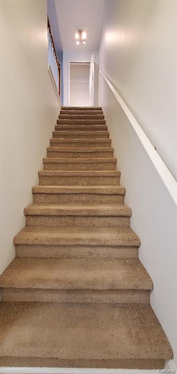 3633 Oakmonte Boulevard, Unit 189 Rochester, MI 48306 - Photo 13 of 36