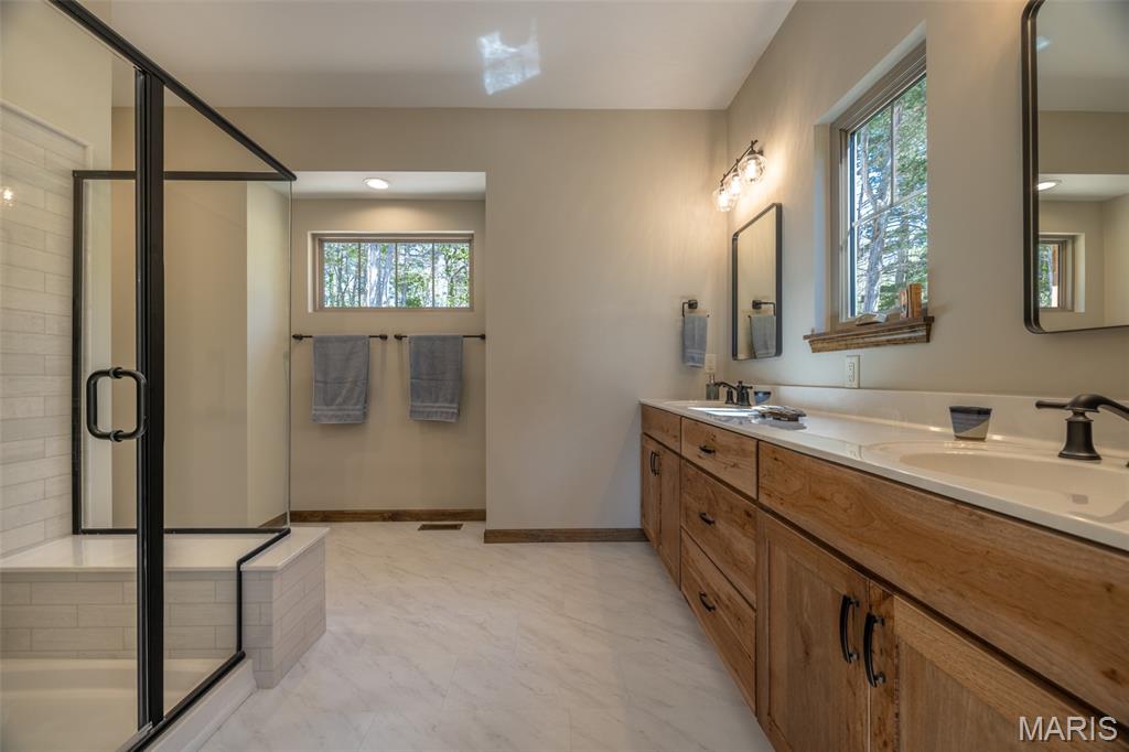 2747 Tyrolean Way Drive Innsbrook, MO 63390 - Photo 15 of 39