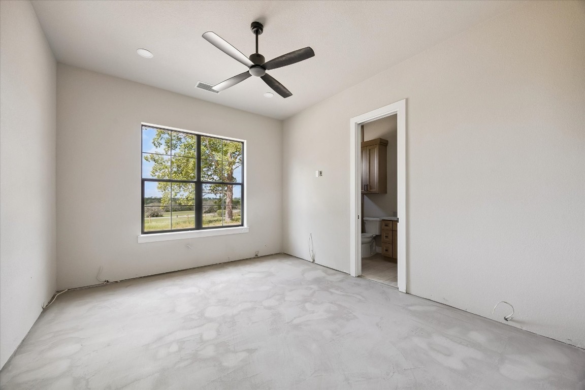 1 Windmill Ridge Brenham, TX 77833 - Photo 19 of 29 Guest bedroom