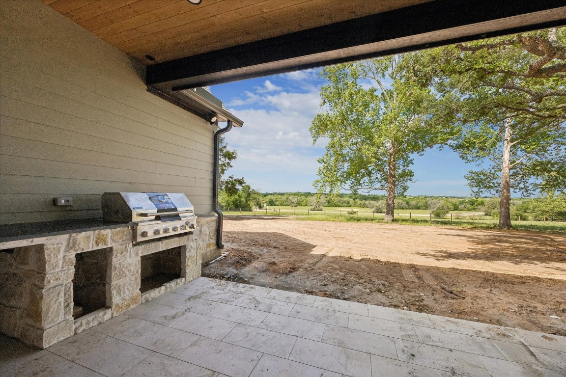 1 Windmill Ridge Brenham, TX 77833 - Photo 24 of 29 Outdoor Kitchen