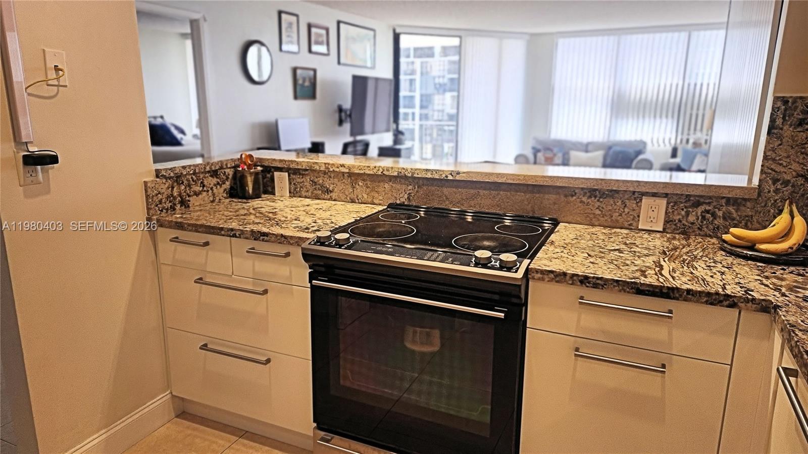 1901 Brickell Avenue, Unit B1407 Miami, FL 33129 - Photo 15 of 37