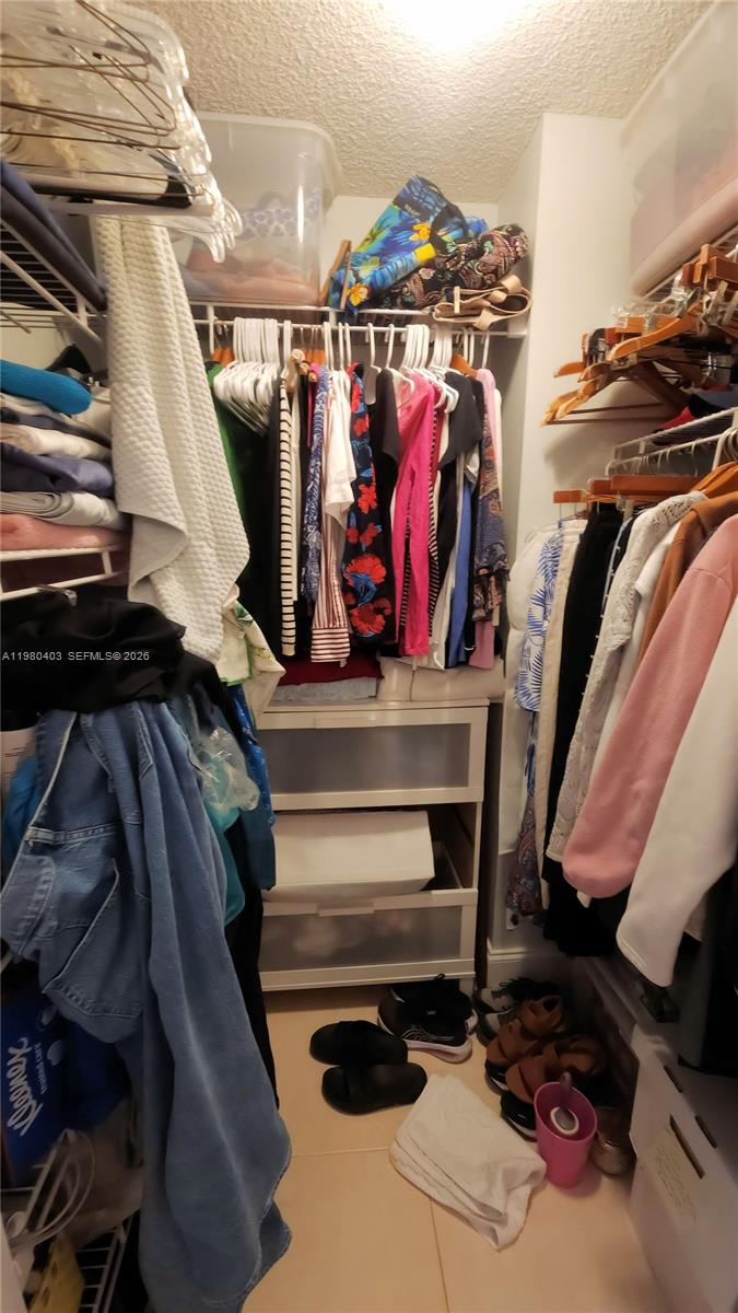 1901 Brickell Avenue, Unit B1407 Miami, FL 33129 - Photo 21 of 37