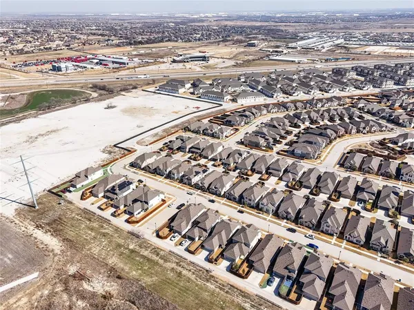 $449,950 | 12361 Hulson Trail, Fort Worth, TX 76052