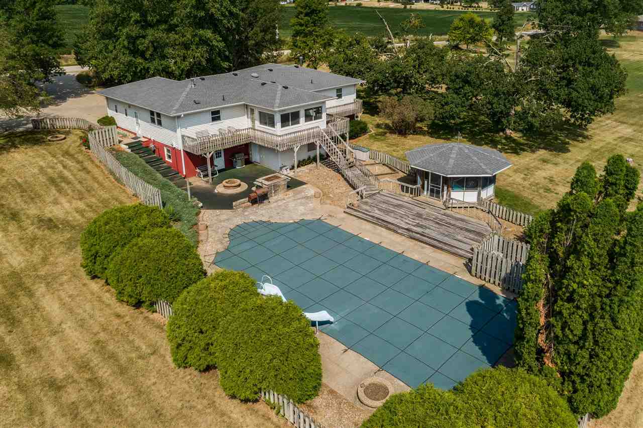 4305 West Post Road Southwest Cedar Rapids, IA 52404 - Photo 1 of 50 Gallery Image 1