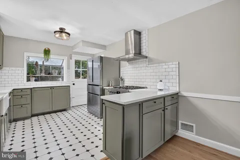 $549,900 | 2611 Arvin Street, Silver Spring, MD 20902