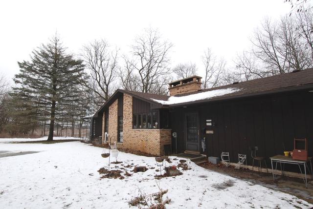 9-n089 Corron Road Elgin, IL 60124 - Photo 1 of 14