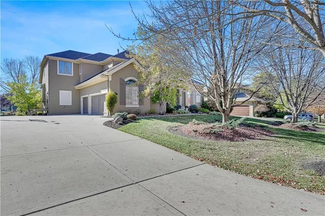 $1,250,000 | 2707 West 139th Street, Leawood, KS 66224