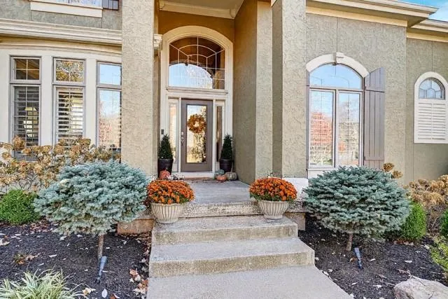 $1,250,000 | 2707 West 139th Street, Leawood, KS 66224