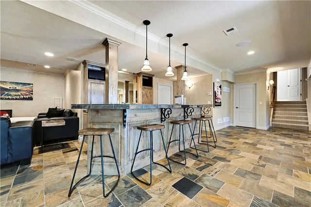 $1,250,000 | 2707 West 139th Street, Leawood, KS 66224