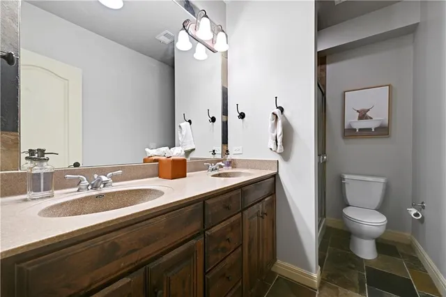 $1,250,000 | 2707 West 139th Street, Leawood, KS 66224