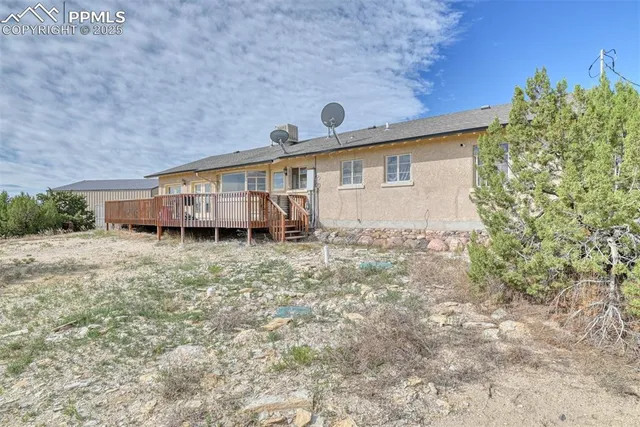 $379,000 | 1290 B Street, Penrose, CO 81240