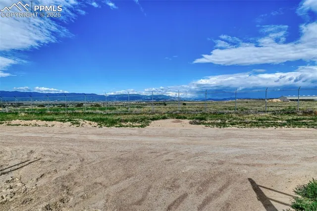 $379,000 | 1290 B Street, Penrose, CO 81240